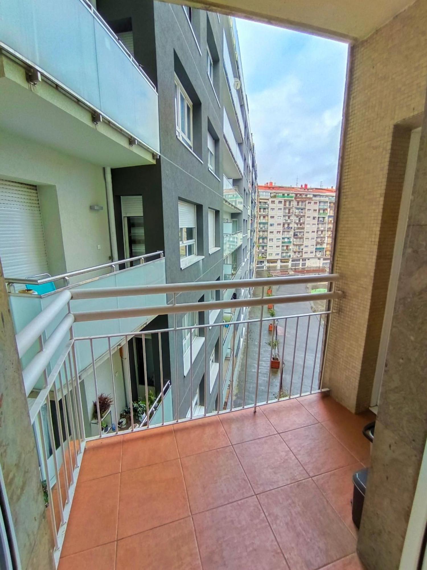 Apartamento Familiar Reformado En Amara, Estadio Anoeta, Donostia-San Sebastian Exterior photo